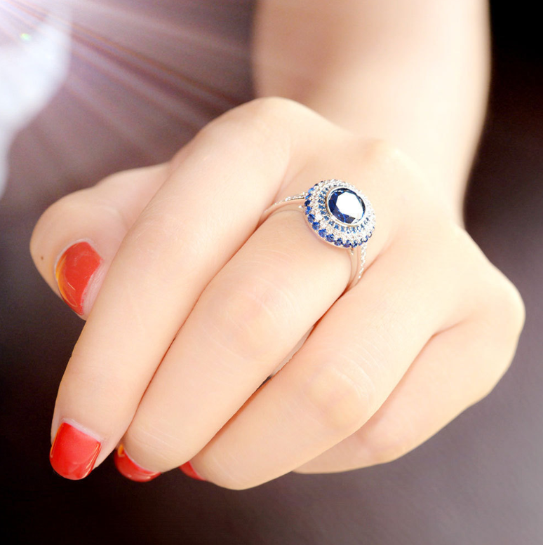 European-Style Trendy Ring Collection, side view